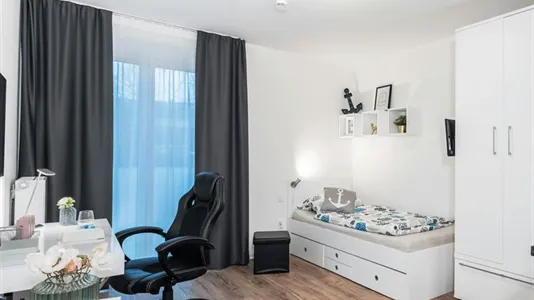 Apartments in Hamburg Wandsbek - photo 2