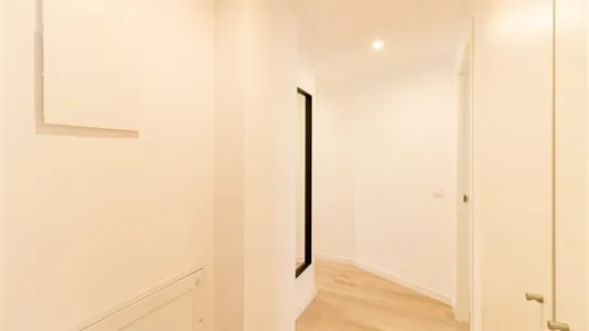 Apartments in Barcelona Ciutat Vella - photo 7