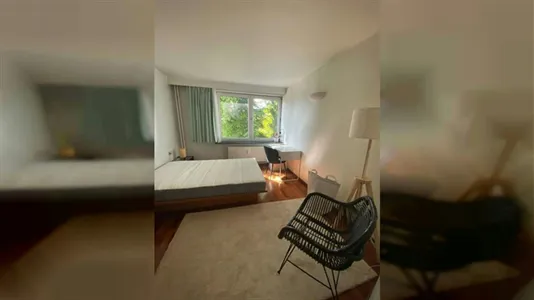 Rooms in Brussels Sint-Joost-ten-Node - photo 1