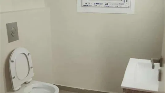 Rooms in Athens Agios Nikolaos - photo 4