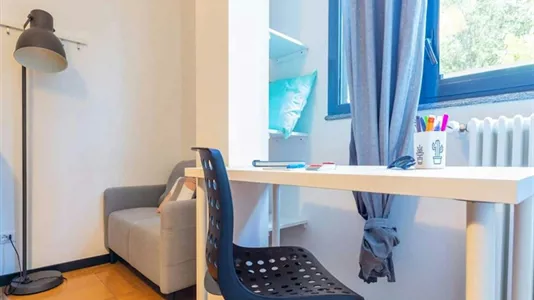 Rooms in Milano Zona 5 - Vigentino, Chiaravalle, Gratosoglio - photo 2