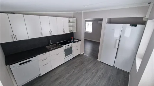 Houses in Västerås - photo 2