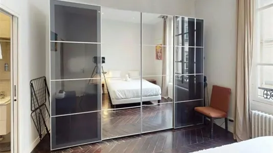 Apartments in Paris 8ème arrondissement - photo 10