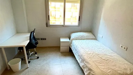Rooms in Castellón de la Plana/Castelló de la Plana - photo 10
