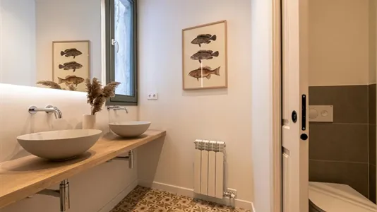 Apartments in Barcelona Ciutat Vella - photo 8