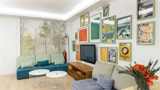 Rooms in Barcelona Eixample - photo 8