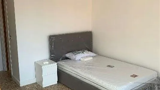 Rooms in Roma Municipio III – Monte Sacro - photo 2