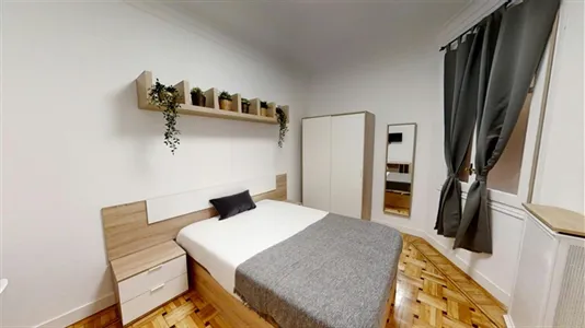 Rooms in Madrid Salamanca - photo 7