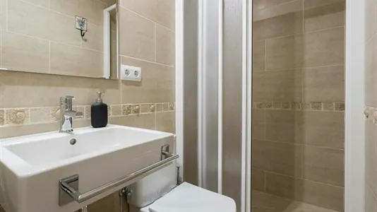 Rooms in Barcelona Les Corts - photo 7