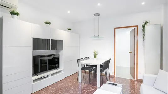 Apartments in Barcelona Eixample - photo 7