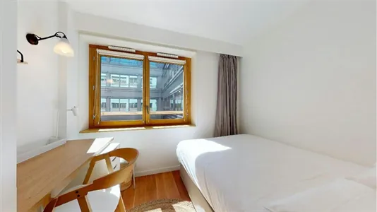 Rooms in Paris 17ème arrondissement - photo 2