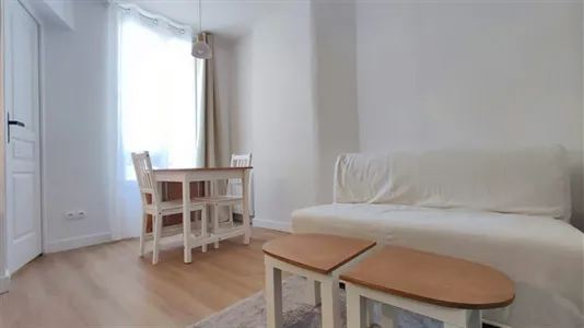 Apartments in Paris 17ème arrondissement - photo 7