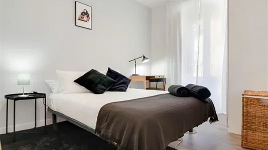 Rooms in Madrid Centro - photo 5