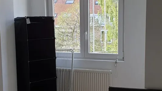 Rooms in Brussels Anderlecht - photo 4