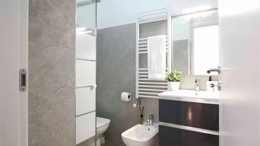 Houses in Vidigulfo - photo 8