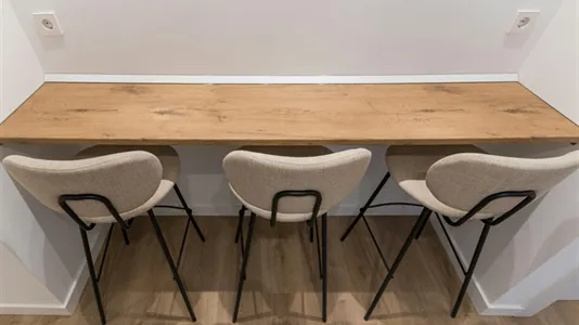 Rooms in Adaro - photo 9