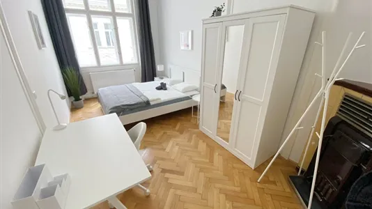 Rooms in Wien Mariahilf - photo 5