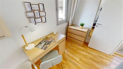 Room for rent in Paris 15ème arrondissement, Paris