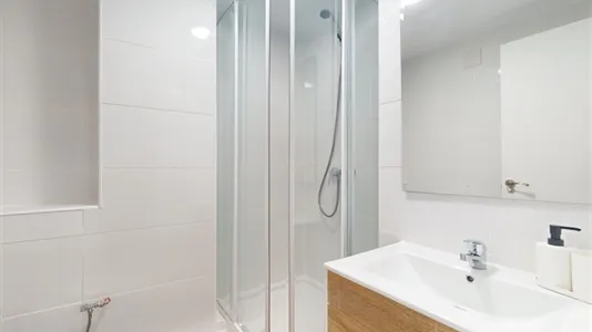 Rooms in Valencia Ciutat Vella - photo 10