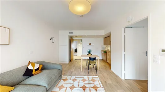 Rooms in Nanterre - photo 6