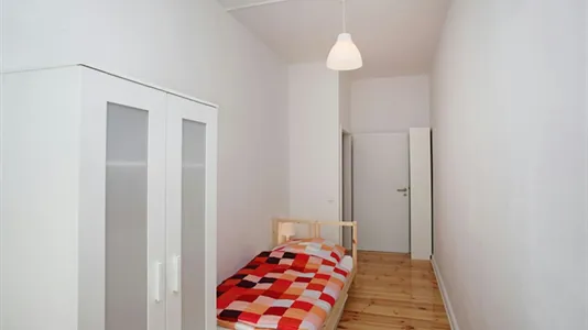 Rooms in Berlin Friedrichshain-Kreuzberg - photo 2