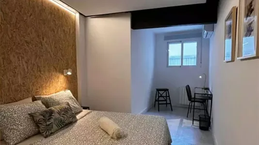 Rooms in Madrid Chamberí - photo 4