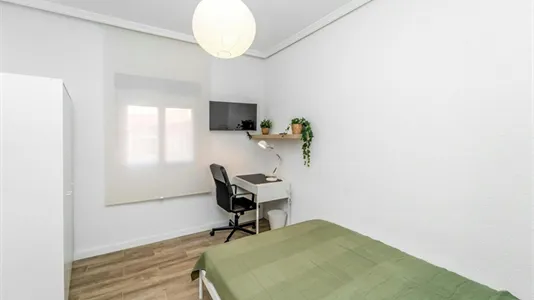 Rooms in Valladolid - photo 4