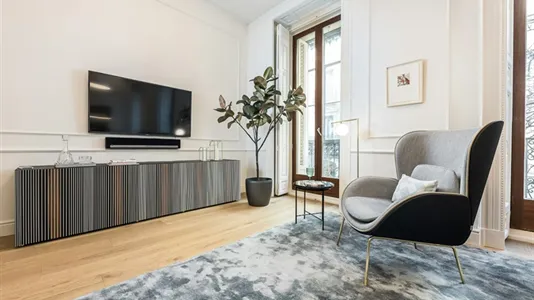 Apartments in Madrid Centro - photo 6