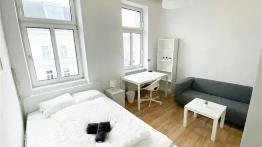 Rooms in Wien Ottakring - photo 1