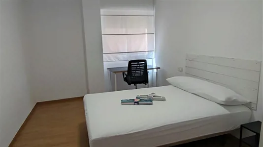 Rooms in Murcia - photo 2