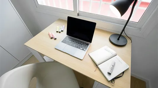 Rooms in Valencia Algirós - photo 9