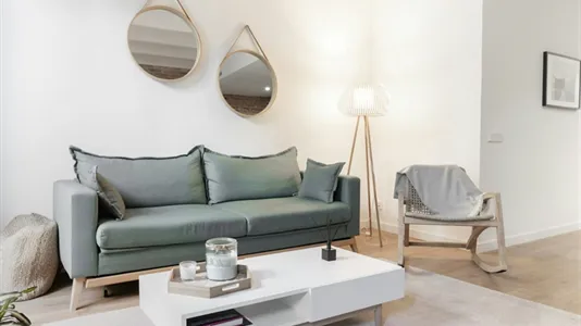 Apartments in Barcelona Eixample - photo 2