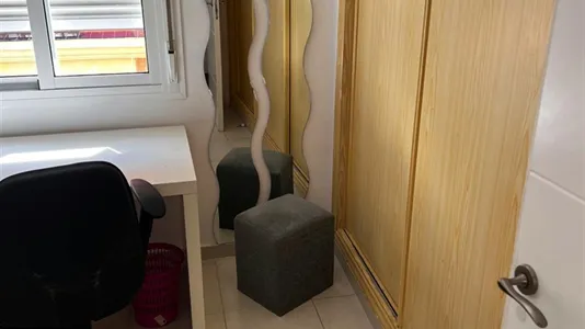 Rooms in Málaga - photo 5