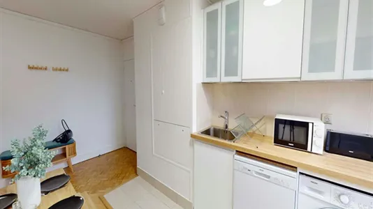 Rooms in Paris 15ème arrondissement - photo 9