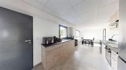 Rooms in Lyon - photo 8