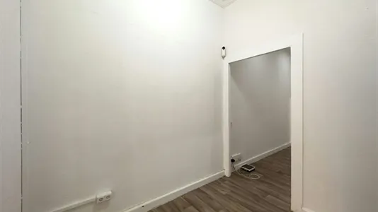 Rooms in Barcelona Ciutat Vella - photo 6