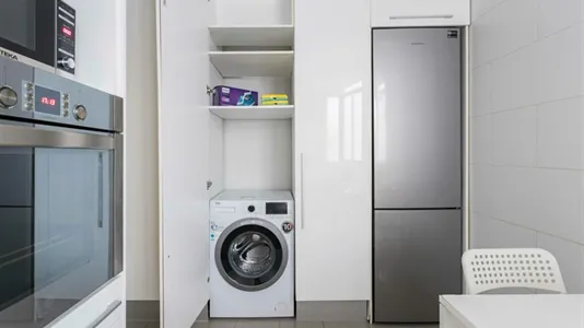 Rooms in Barcelona Les Corts - photo 10