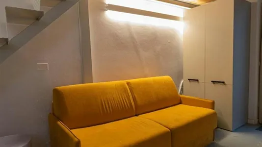 Apartments in Milano Zona 6 - Barona, Lorenteggio - photo 8