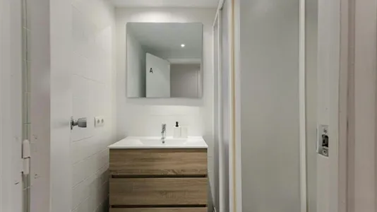 Rooms in Valencia Extramurs - photo 7