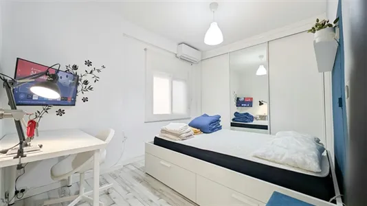 Rooms in Córdoba - photo 10
