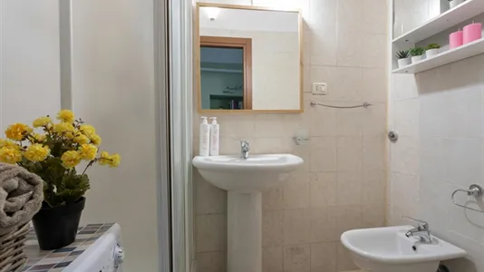 Apartments in Turin - photo 8