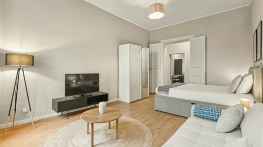 Apartments in Berlin Friedrichshain-Kreuzberg - photo 1