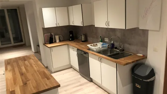 Rooms in Brussels Schaarbeek - photo 7