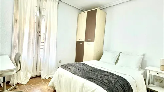 Rooms in Madrid Moncloa-Aravaca - photo 3