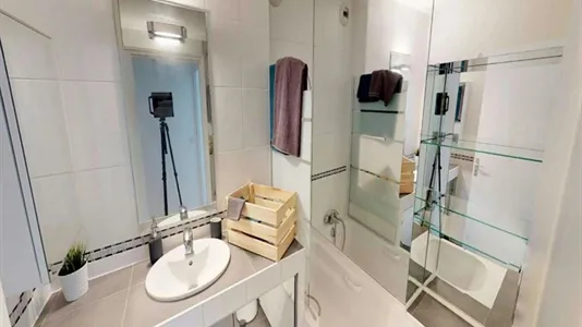 Rooms in Lyon - photo 8