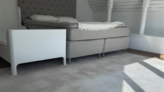 Houses in Husie - photo 6