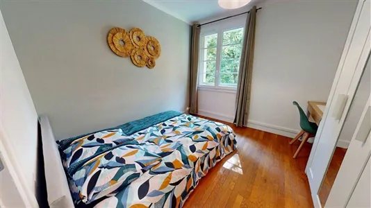 Rooms in Lyon - photo 4