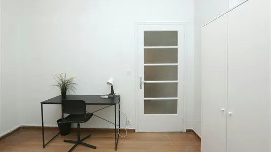 Rooms in Athens Akadimia Platonos - photo 8