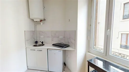 Apartments in Nîmes - photo 5