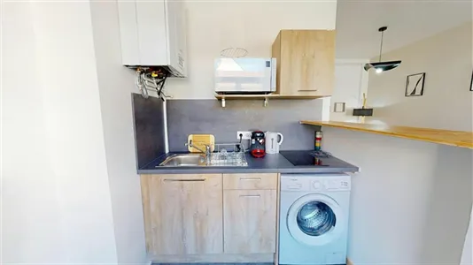 Apartments in Saint-Étienne - photo 2